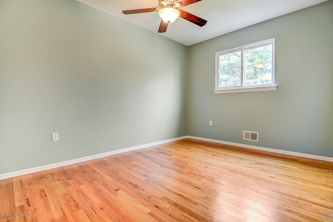 324 Main St, Matawan, NJ 07747 photo 12