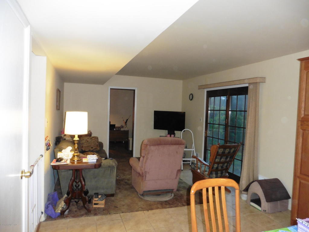 697 Millbrook Rd, Brick, NJ 08724 photo 12