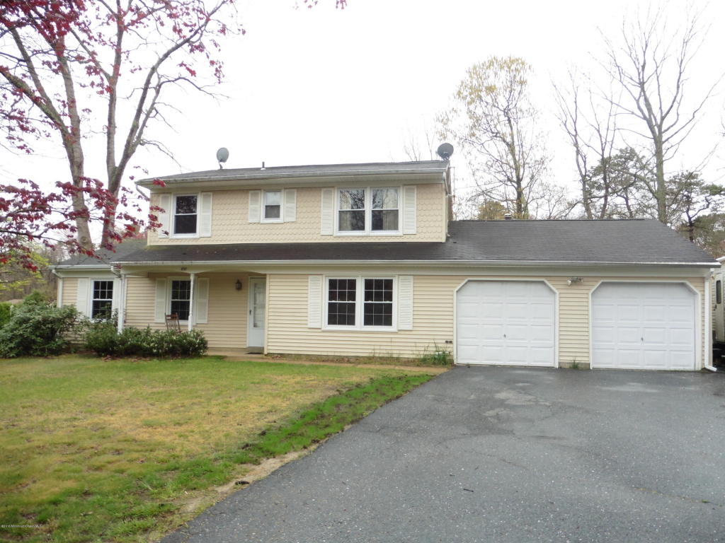 697 Millbrook Rd, Brick, NJ 08724 photo 1