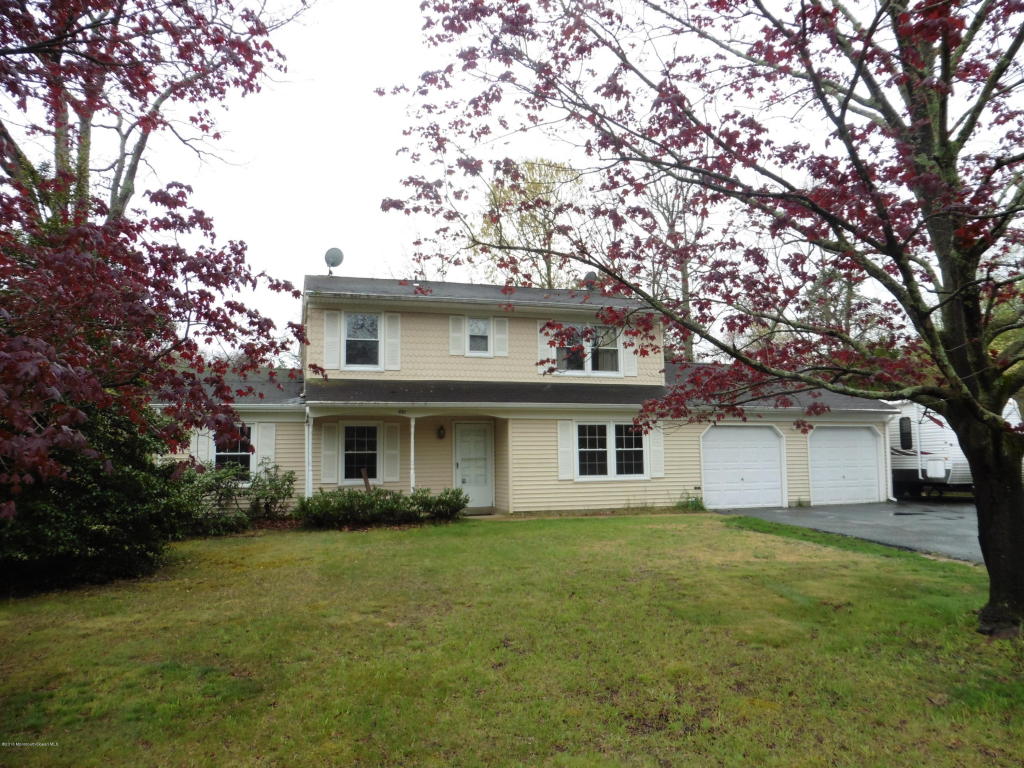 697 Millbrook Rd, Brick, NJ 08724 photo 3
