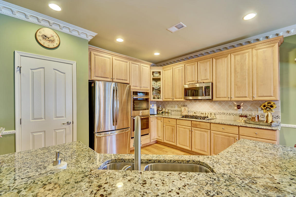 7 Ventnor Ct, Waretown, NJ 08758 photo 15