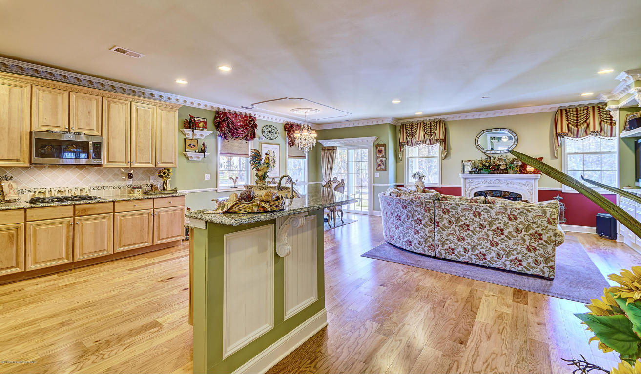 7 Ventnor Ct, Waretown, NJ 08758 photo 10