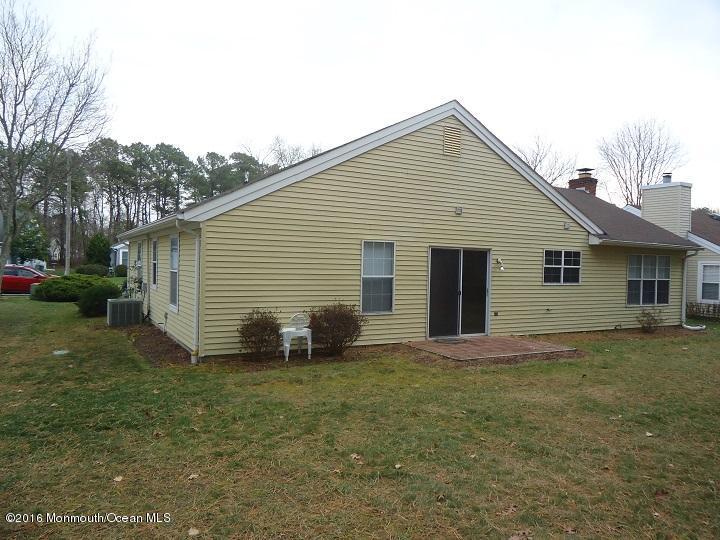 5 Norwick Dr, Forked River, NJ 08731 photo 4