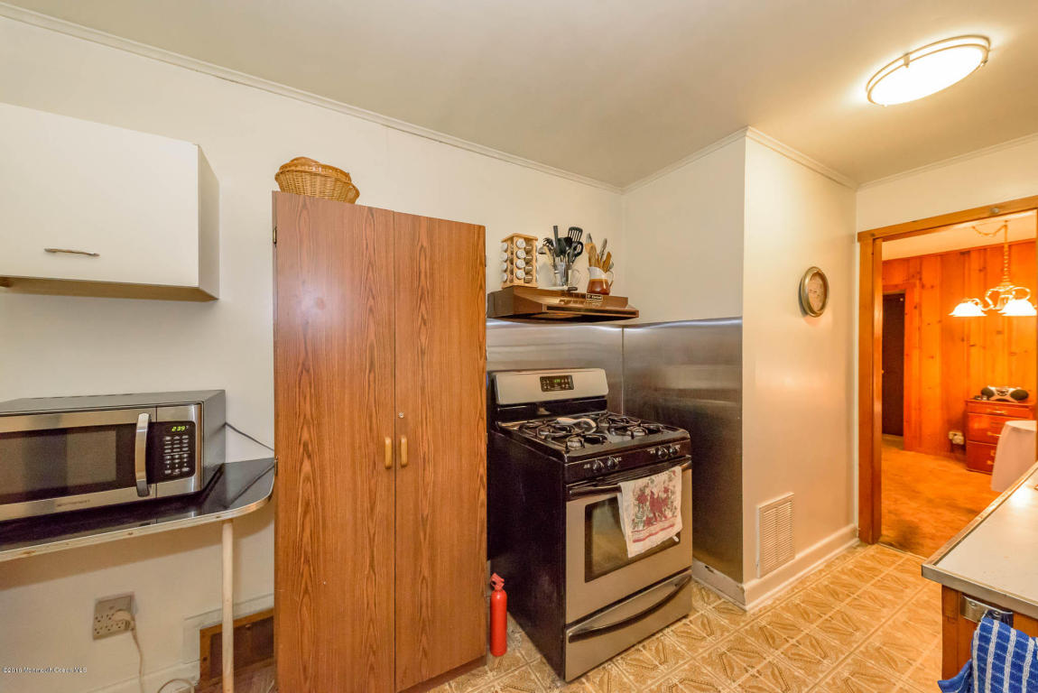 225 Circle Dr, Brick, NJ 08723 photo 10
