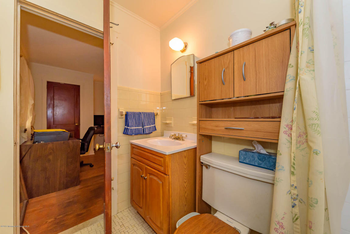 225 Circle Dr, Brick, NJ 08723 photo 17