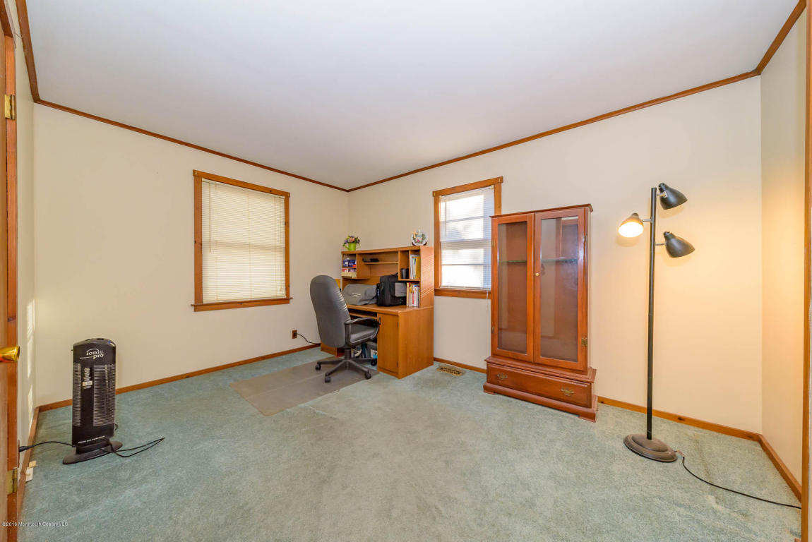 225 Circle Dr, Brick, NJ 08723 photo 18