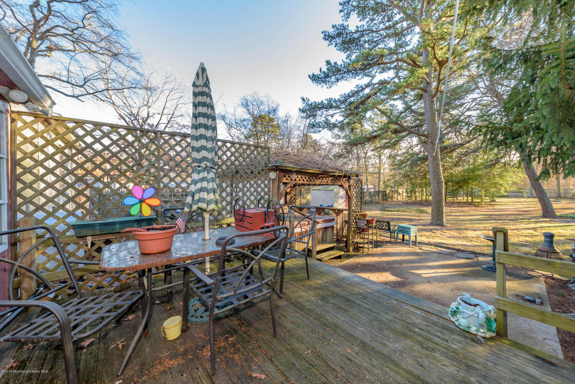 225 Circle Dr, Brick, NJ 08723 photo 22
