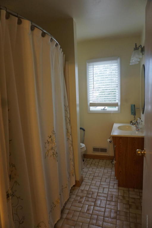 106 Crescent Dr, Brick, NJ 08724 photo 8