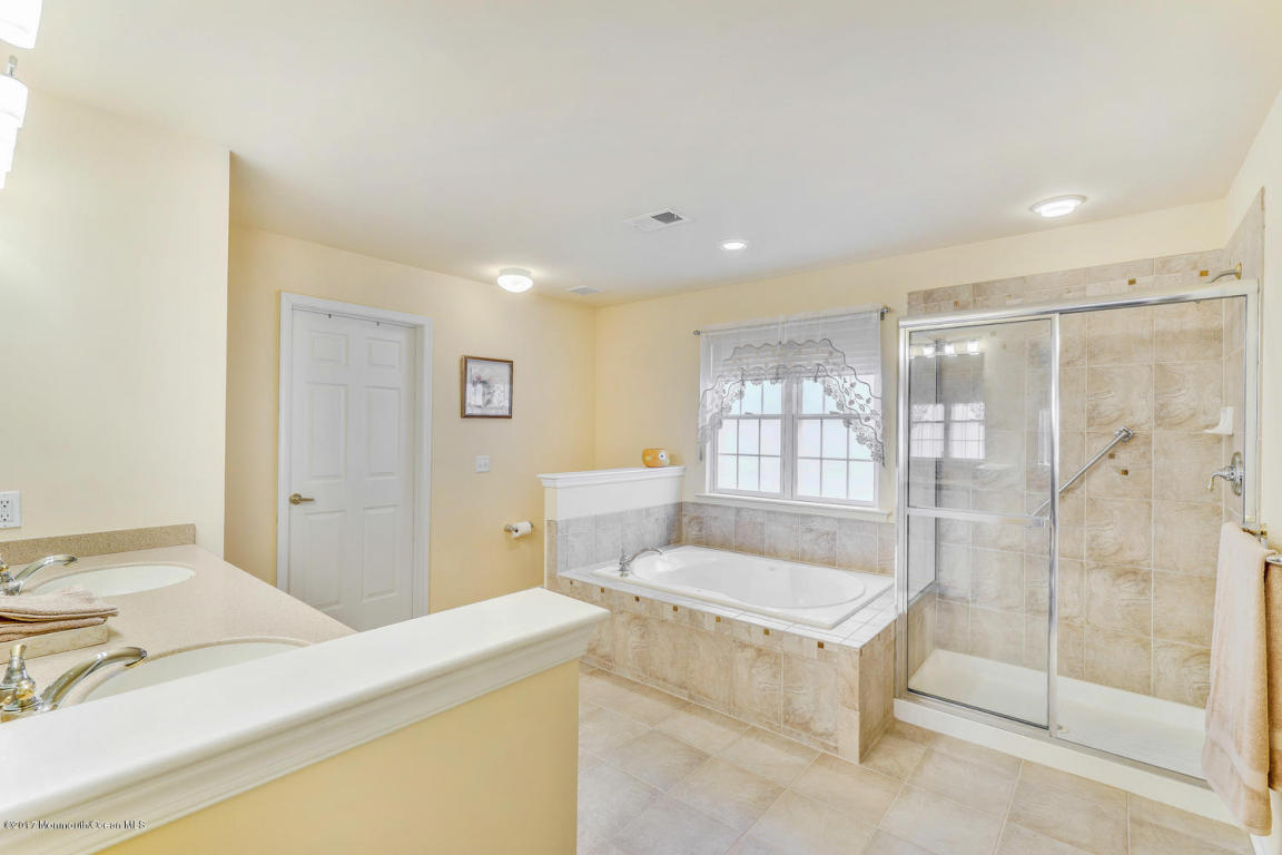 36 Strathmere St, Waretown, NJ 08758 photo 35