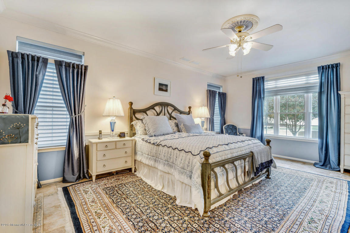 36 Strathmere St, Waretown, NJ 08758 photo 22