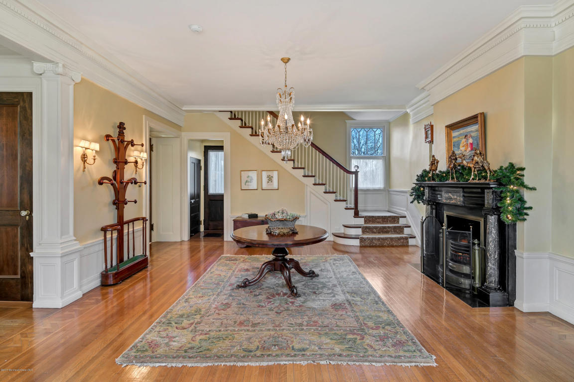 86 Rumson Rd, Rumson, NJ 07760 photo 3