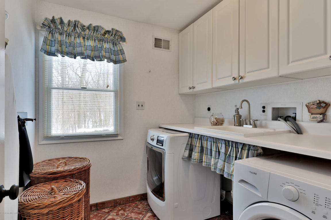 3 Oldwick Ct, Middletown, NJ 07748 photo 14