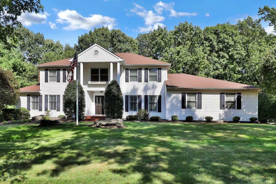 3 Oldwick Ct, Middletown, NJ 07748 photo 1