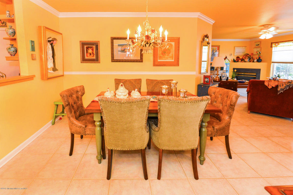 397 Deuce Dr, Wall, NJ 07719 photo 4