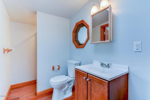 15 Commodore Dr, Brick, NJ 08723 photo 9