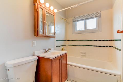 15 Commodore Dr, Brick, NJ 08723 photo 14