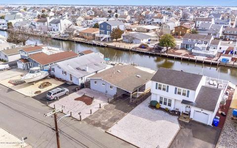 15 Commodore Dr, Brick, NJ 08723 photo 18