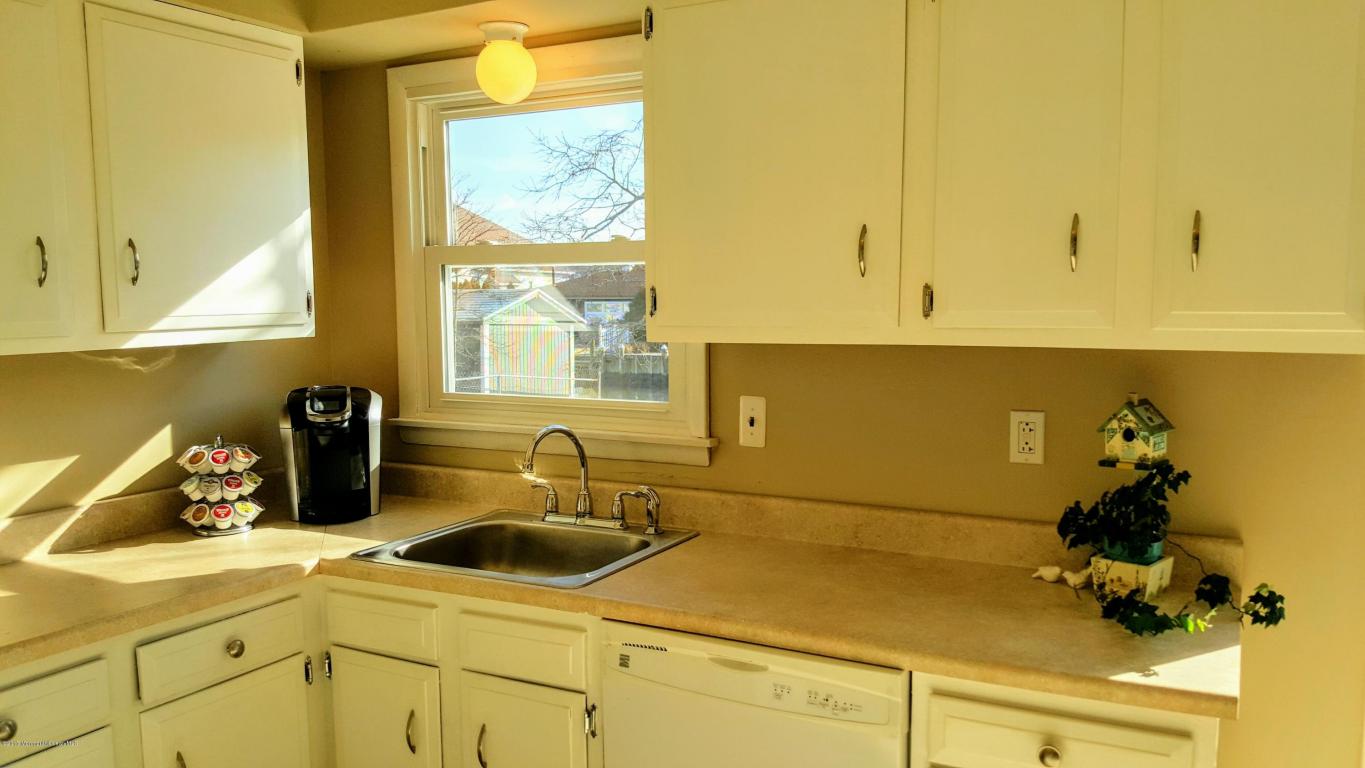 5 Commodore Dr, Brick, NJ 08723 photo 8