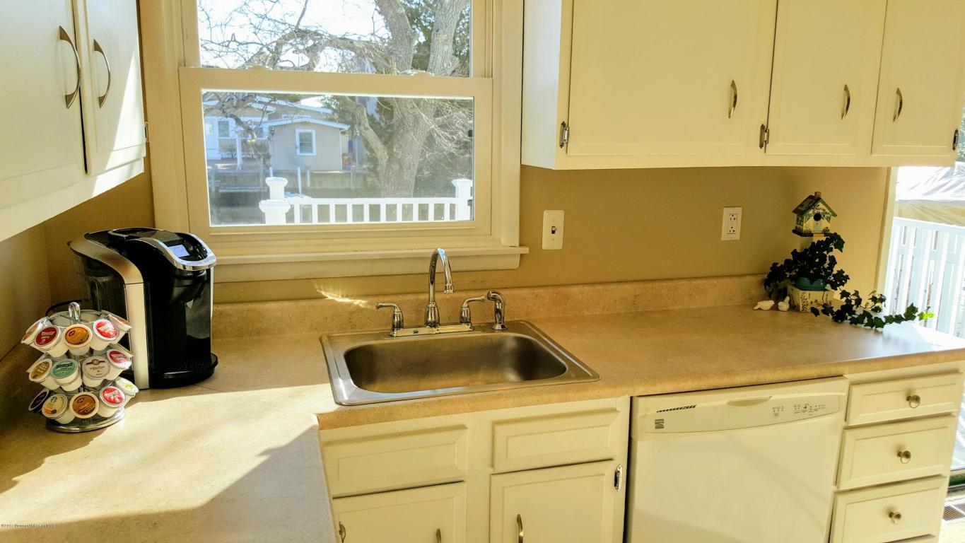 5 Commodore Dr, Brick, NJ 08723 photo 9