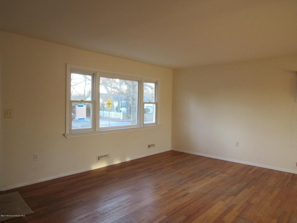 607 Midstreams Rd, Brick, NJ 08724 photo 2