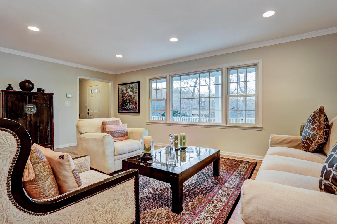 88 Stillwell Rd, Middletown, NJ 07748 photo 8