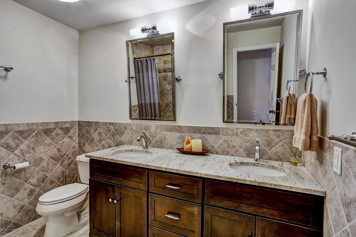 88 Stillwell Rd, Middletown, NJ 07748 photo 24