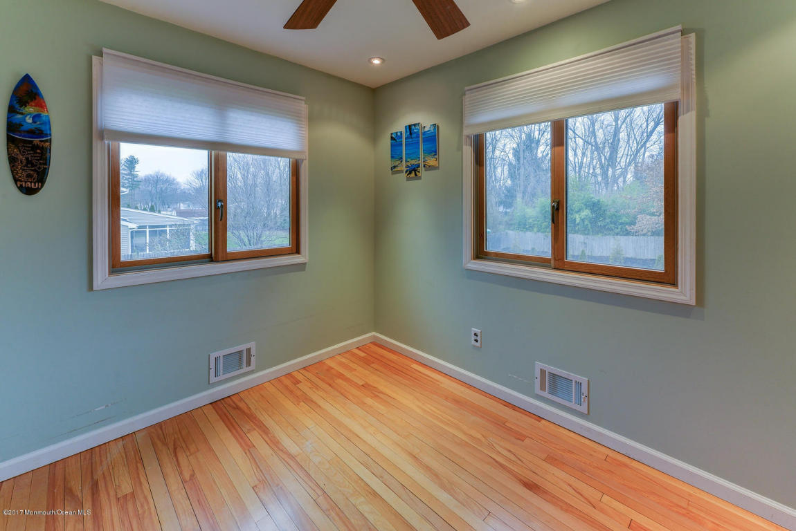 5 Kenneth Ter E, Middletown, NJ 07748 photo 24