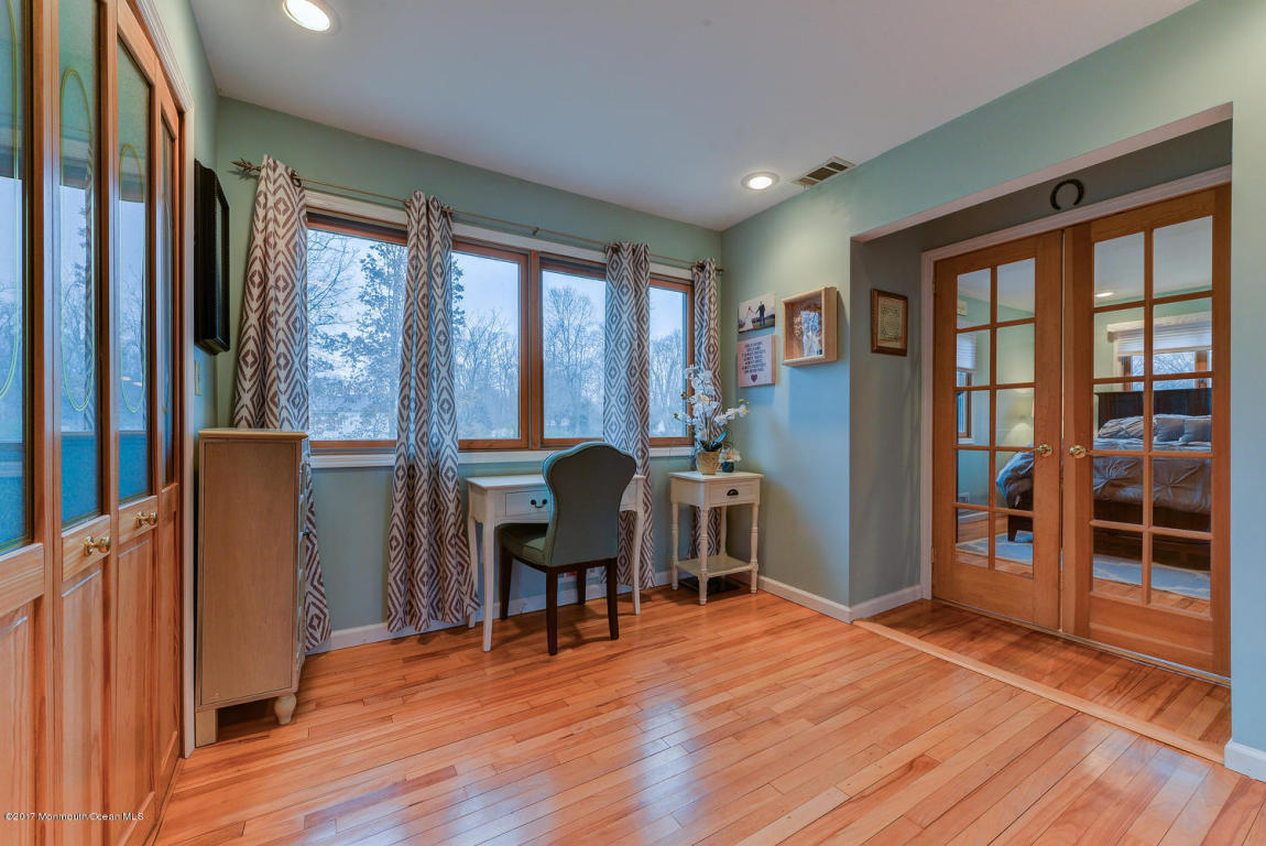 5 Kenneth Ter E, Middletown, NJ 07748 photo 21