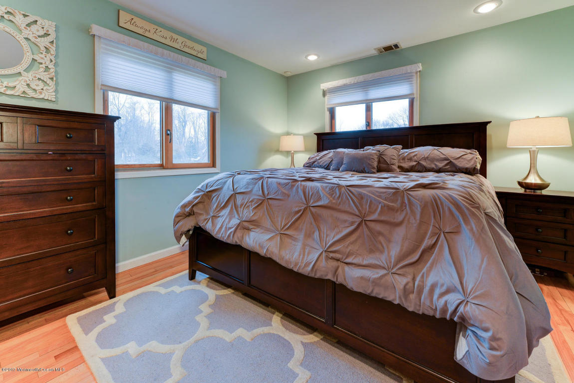 5 Kenneth Ter E, Middletown, NJ 07748 photo 17