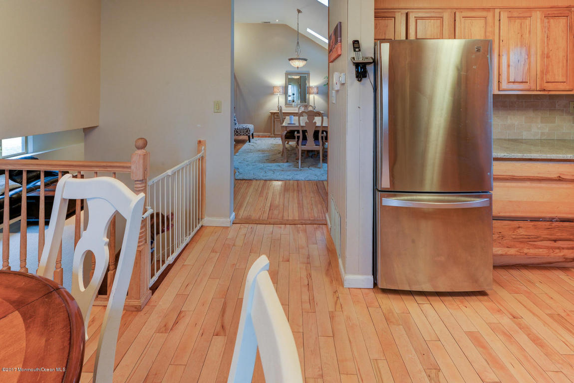 5 Kenneth Ter E, Middletown, NJ 07748 photo 10