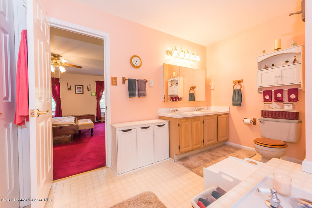 14 Crest Rd, Jackson, NJ 08527 photo 38