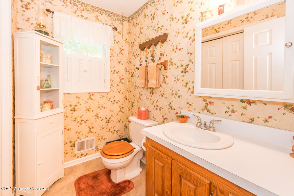 14 Crest Rd, Jackson, NJ 08527 photo 19