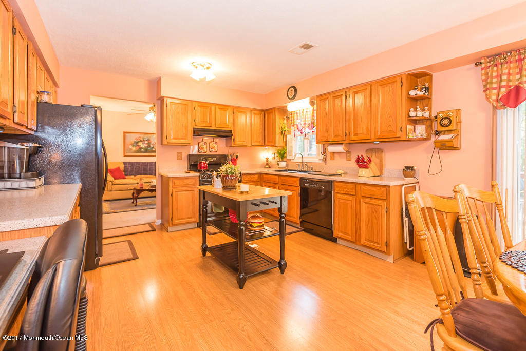 14 Crest Rd, Jackson, NJ 08527 photo 11
