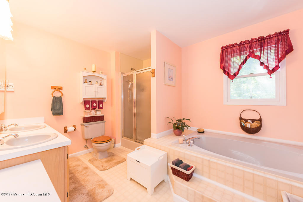 14 Crest Rd, Jackson, NJ 08527 photo 37