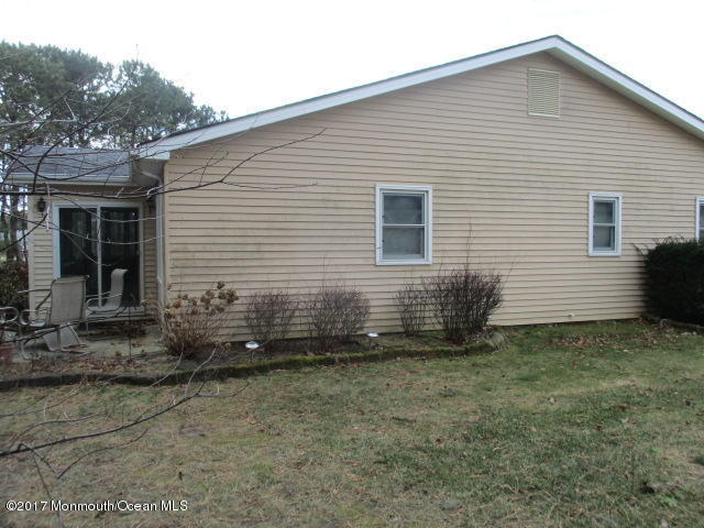 10 Eric Ct, Brick, NJ 08723 photo 24
