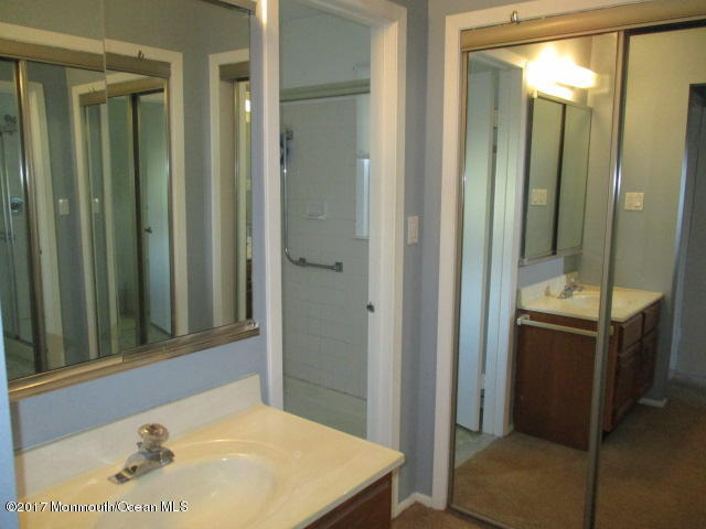 10 Eric Ct, Brick, NJ 08723 photo 16