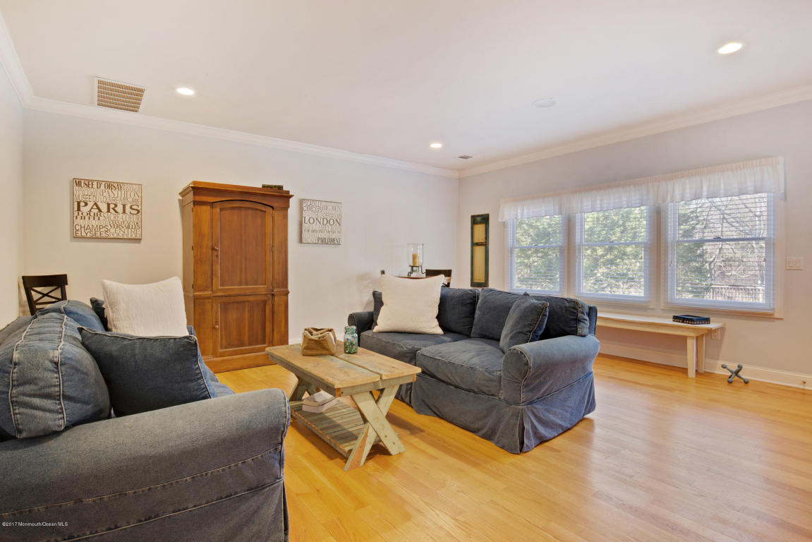 925 Birch Dr, Brielle, NJ 08730 photo 9