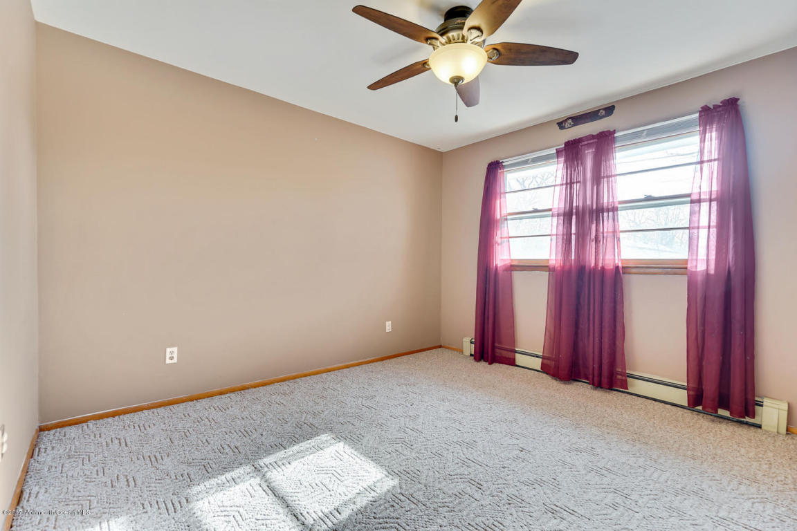 566 Holmes Ave, Forked River, NJ 08731 photo 31