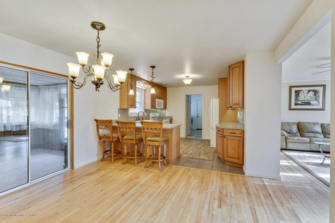 566 Holmes Ave, Forked River, NJ 08731 photo 17