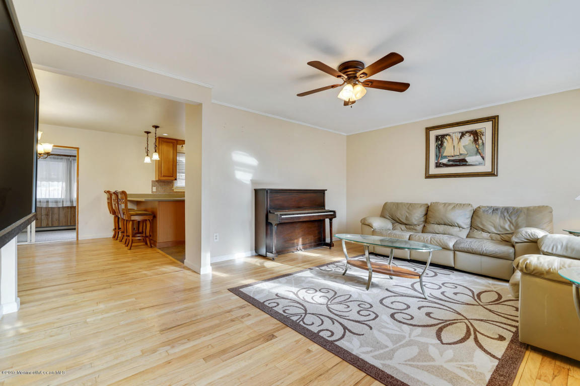 566 Holmes Ave, Forked River, NJ 08731 photo 8