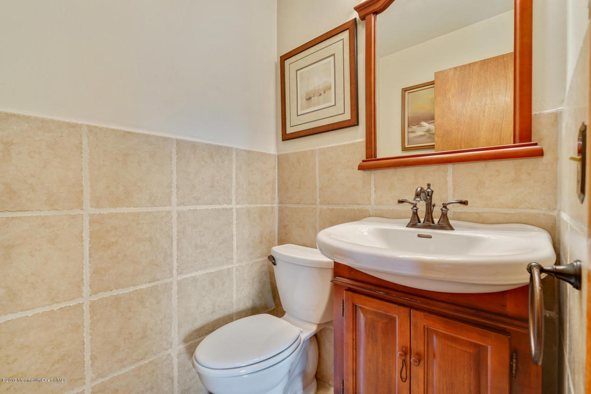 566 Holmes Ave, Forked River, NJ 08731 photo 37