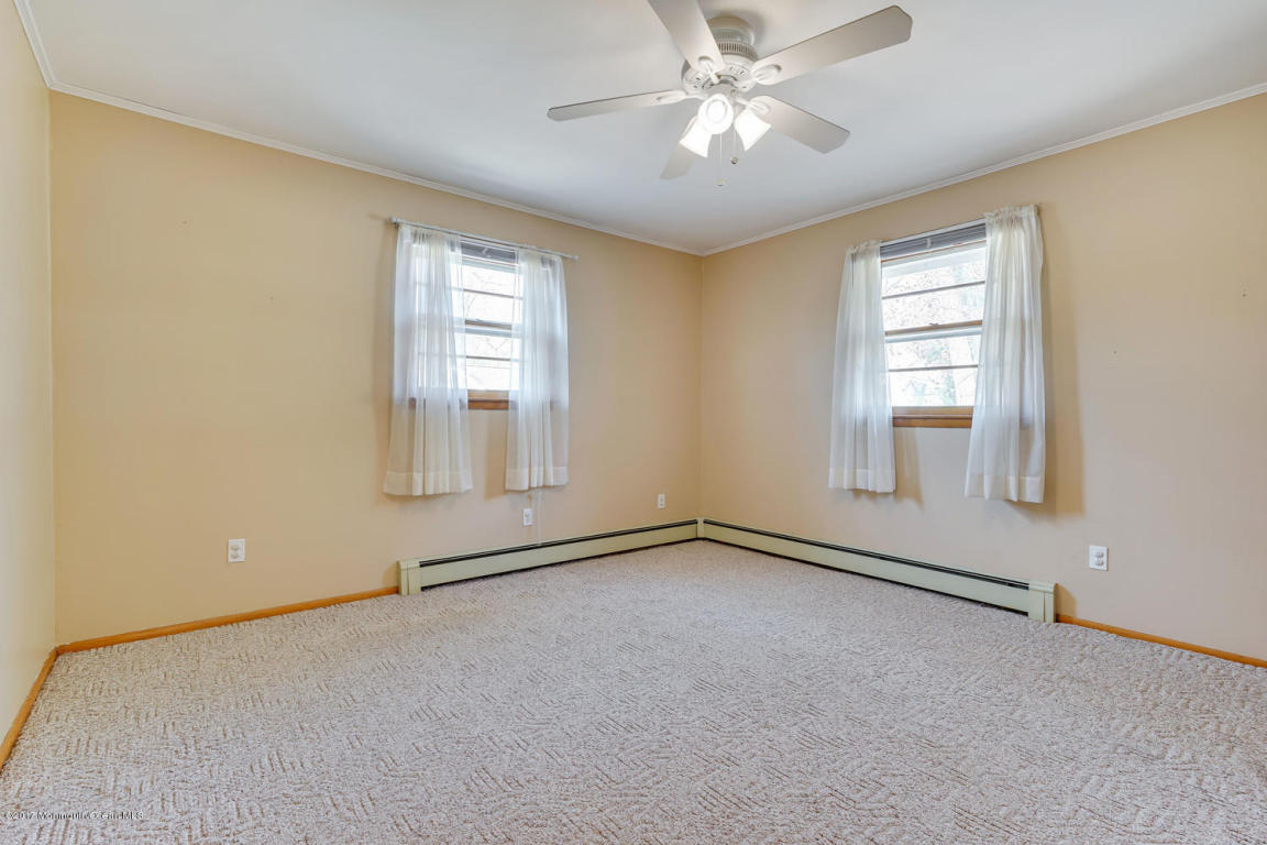 566 Holmes Ave, Forked River, NJ 08731 photo 32