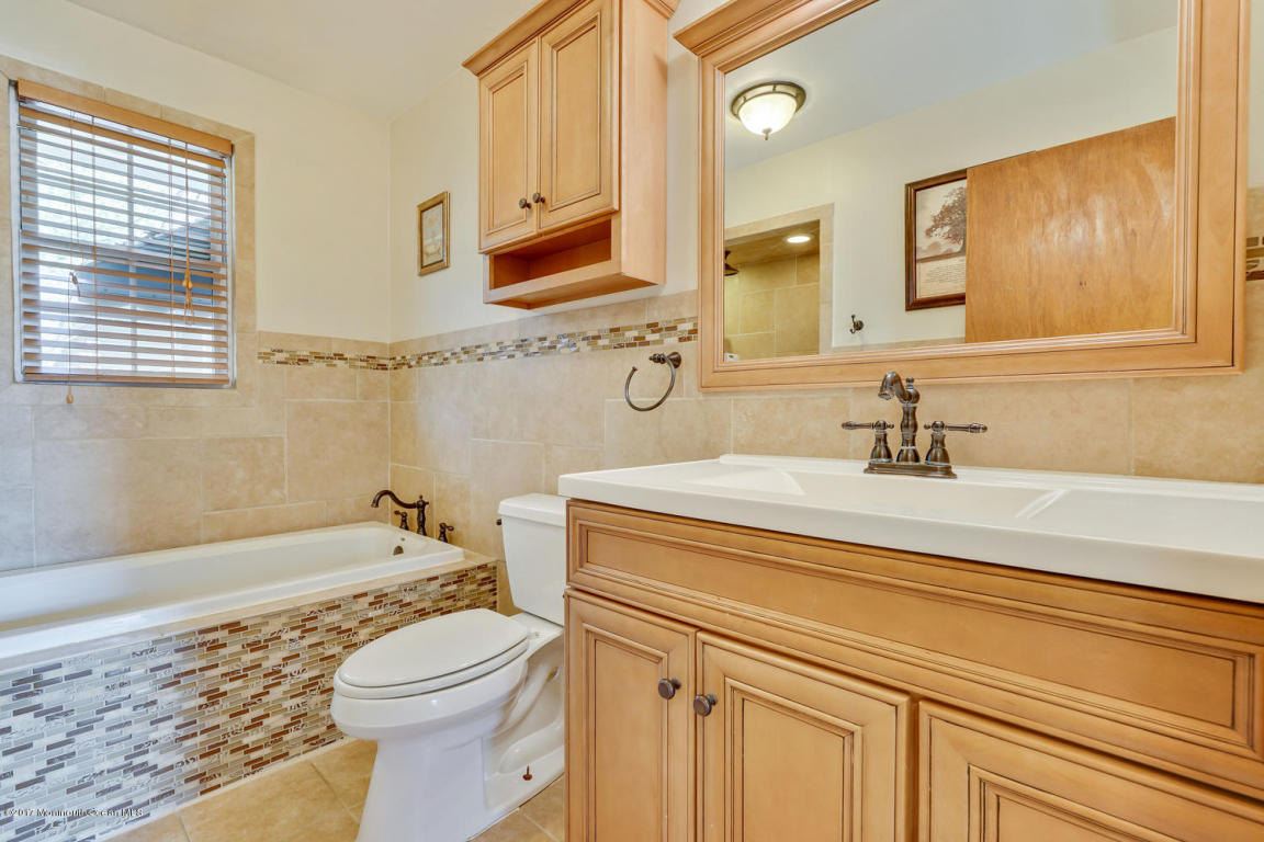 566 Holmes Ave, Forked River, NJ 08731 photo 38