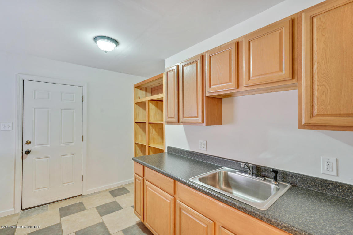 566 Holmes Ave, Forked River, NJ 08731 photo 27