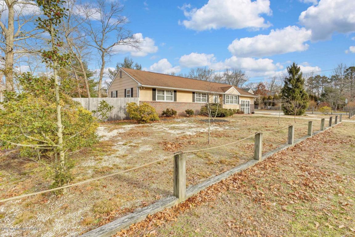 566 Holmes Ave, Forked River, NJ 08731 photo 2