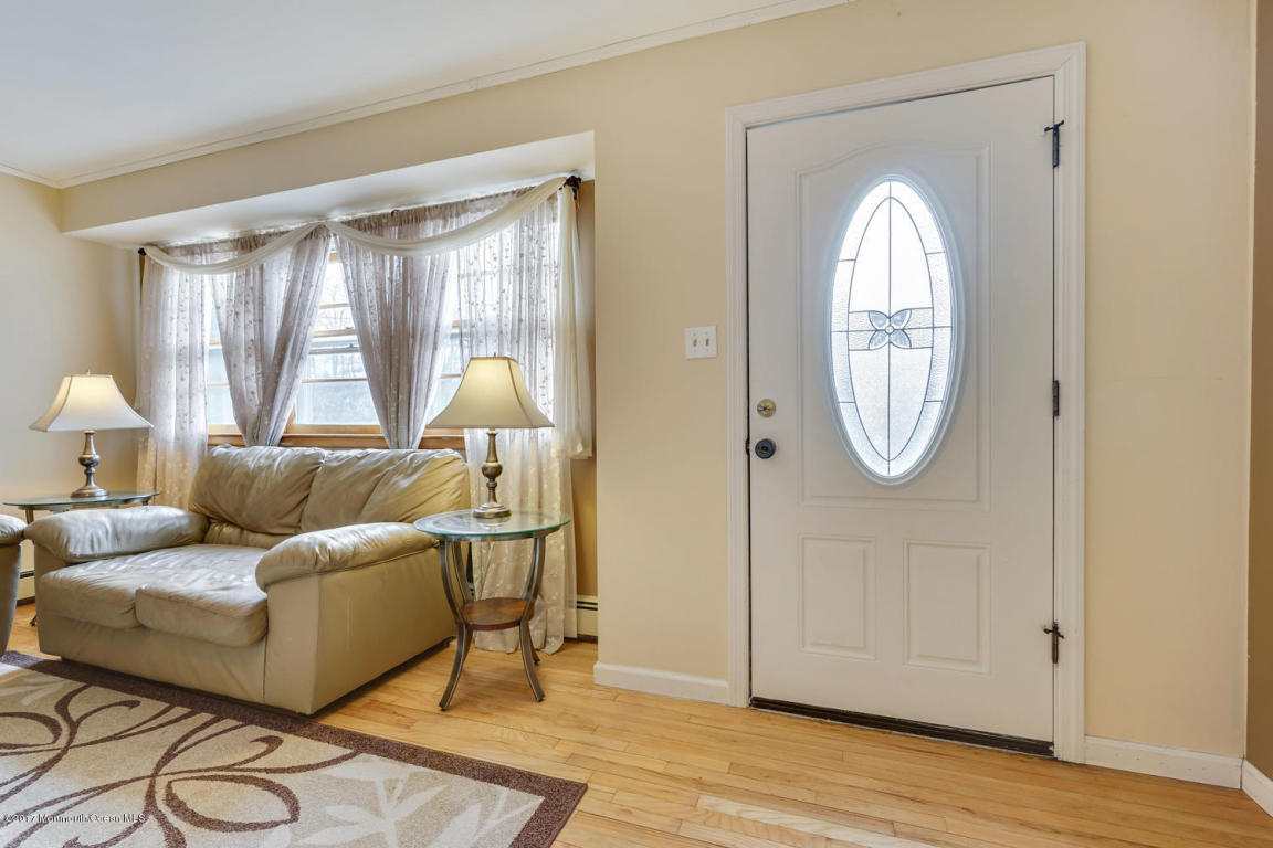 566 Holmes Ave, Forked River, NJ 08731 photo 7