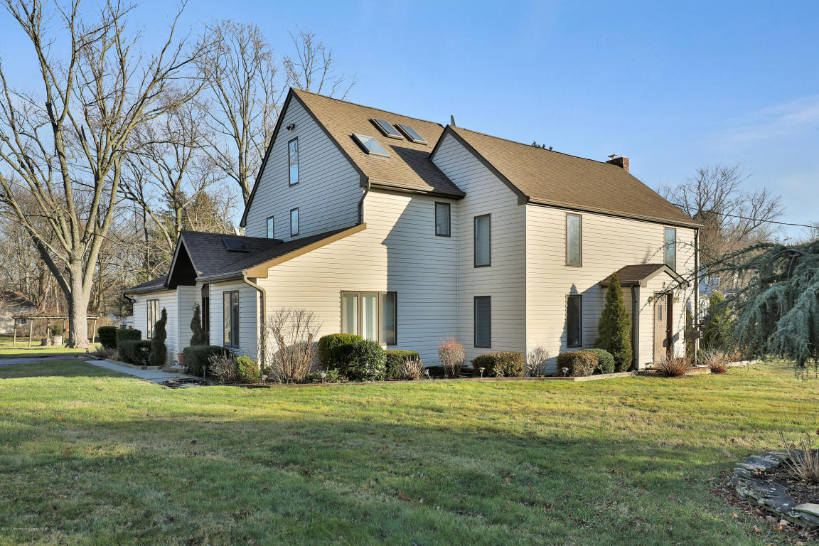 2 Marvin Rd, Middletown, NJ 07748 photo 10