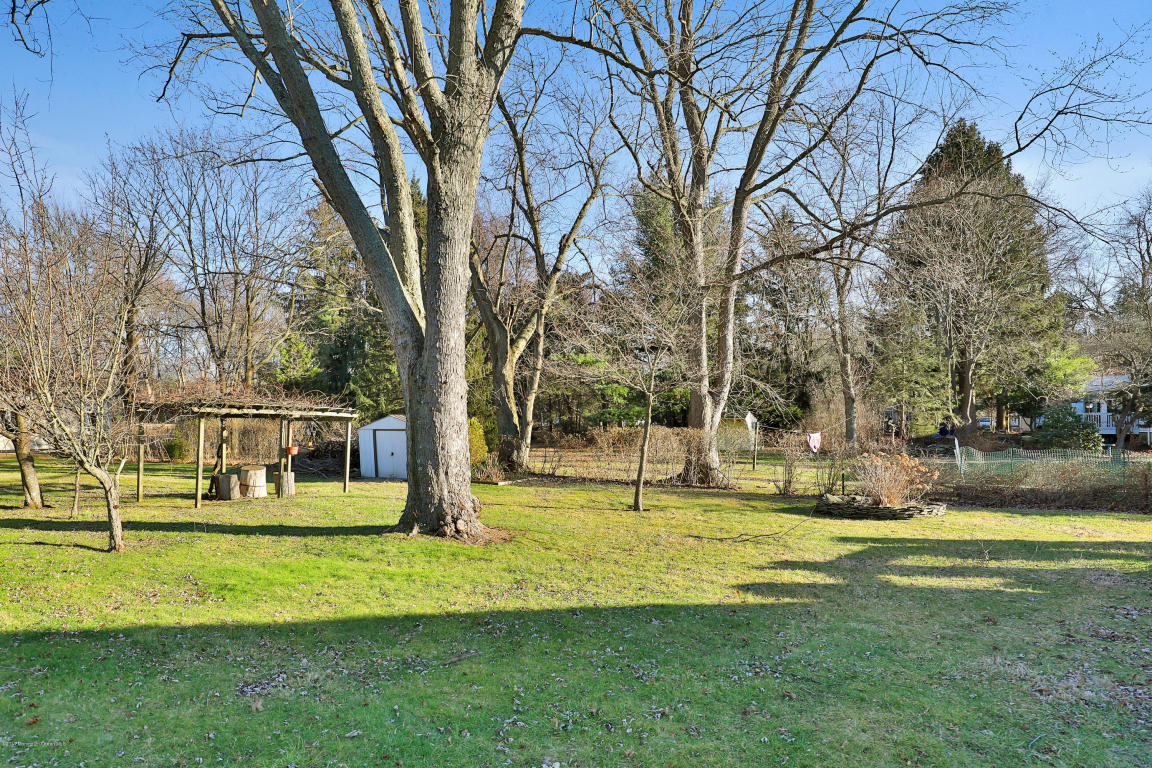 2 Marvin Rd, Middletown, NJ 07748 photo 9