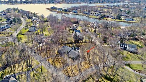 2 River Edge Dr, Rumson, NJ 07760 photo 2