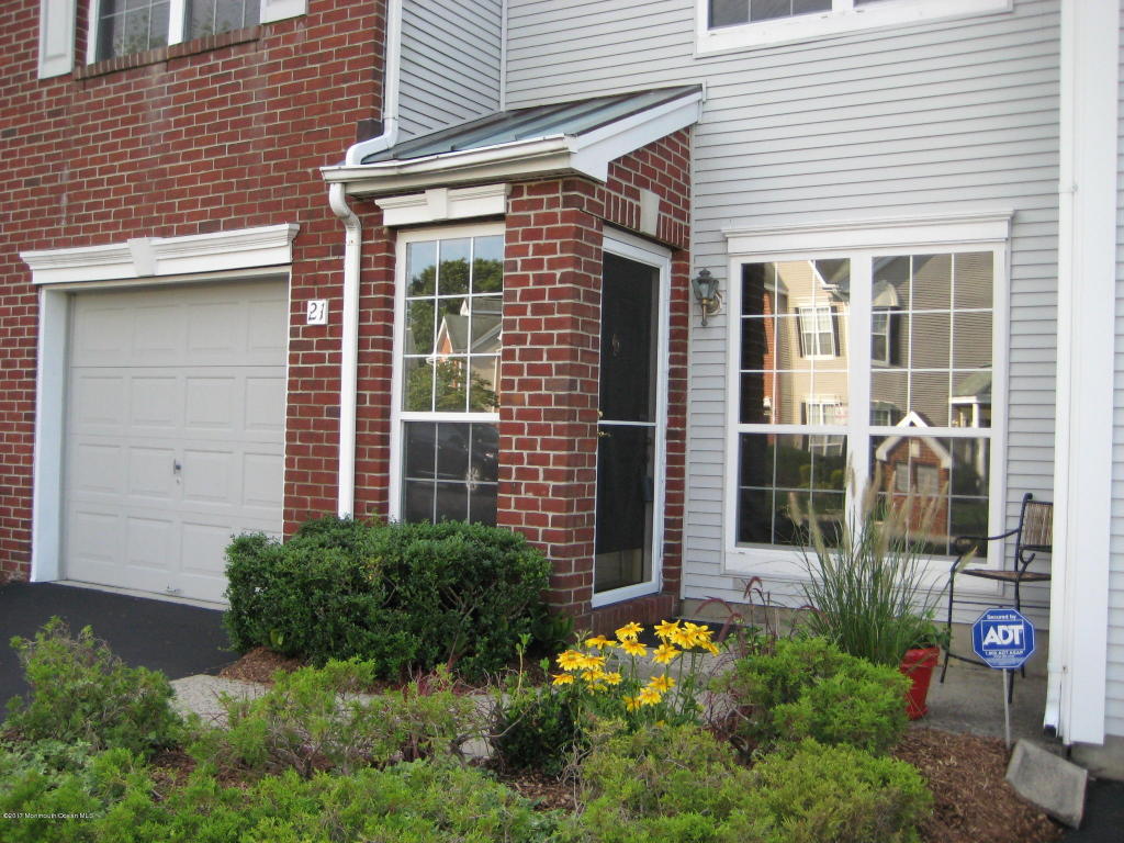 21 Charles Ct, Ocean, NJ 07712 photo 2